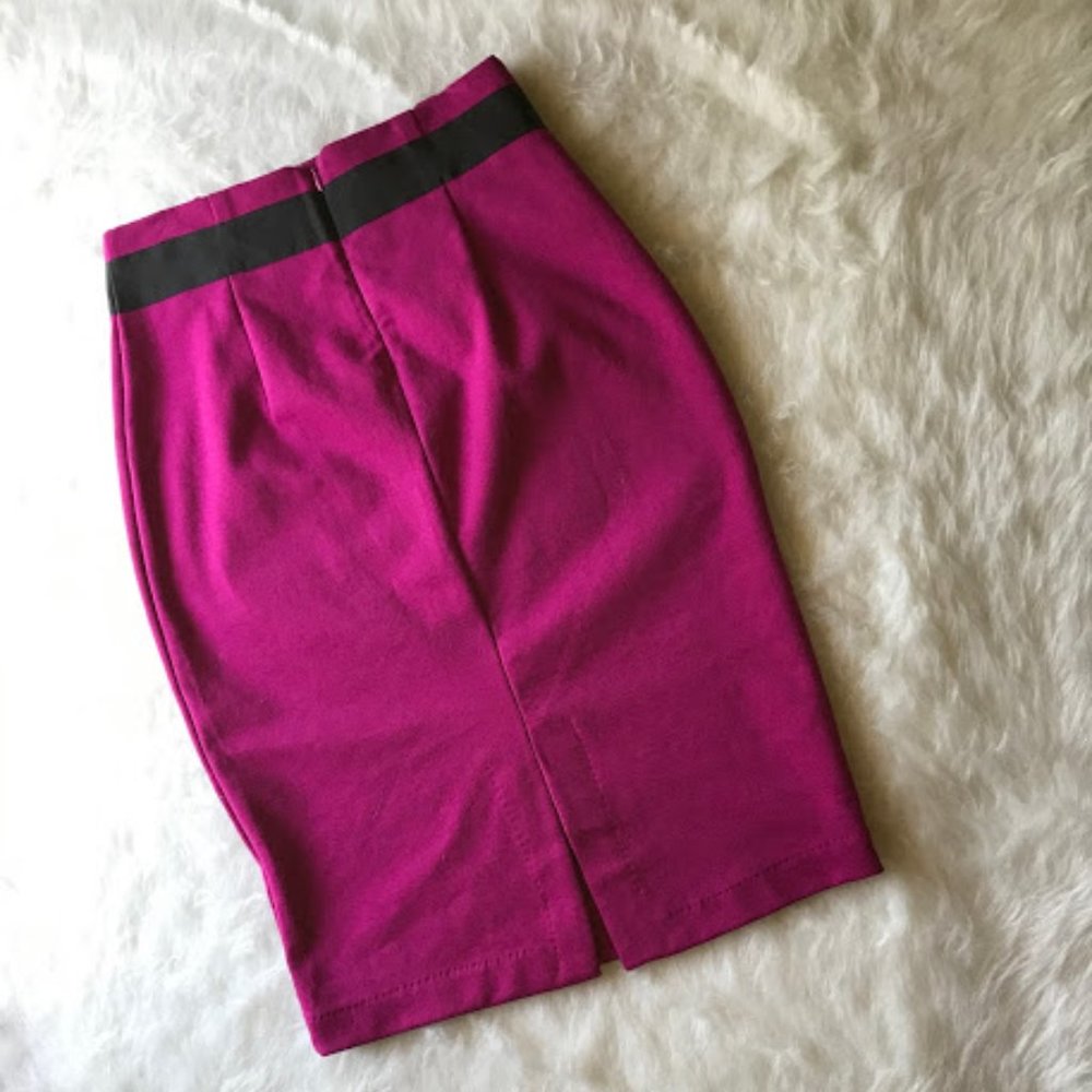 New York and Company ponte knit skirt size 0 - Picture 5 of 7